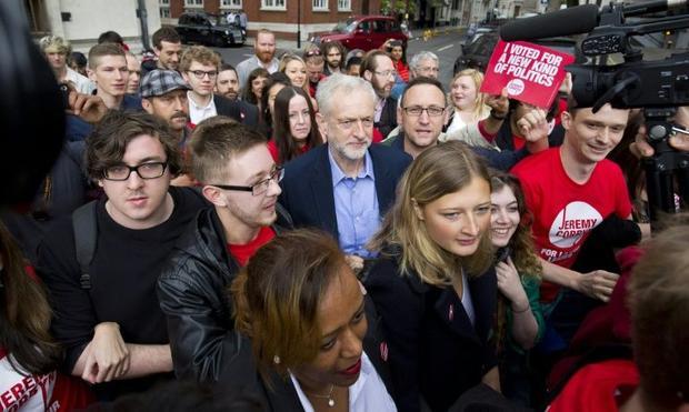 corbynmobbed