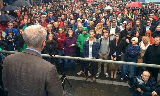 jeremy-speaks-from-his-Facebook